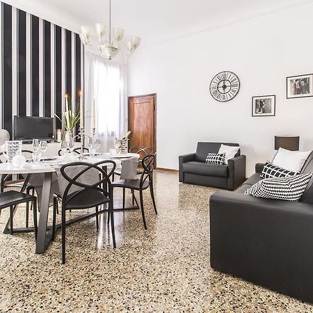 Rialto Design Boutique Apartment R&R Венеция Экстерьер фото