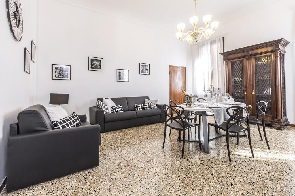 Rialto Design Boutique Apartment R&R Венеция Экстерьер фото