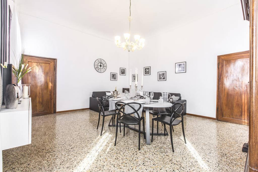 Rialto Design Boutique Apartment R&R Венеция Экстерьер фото