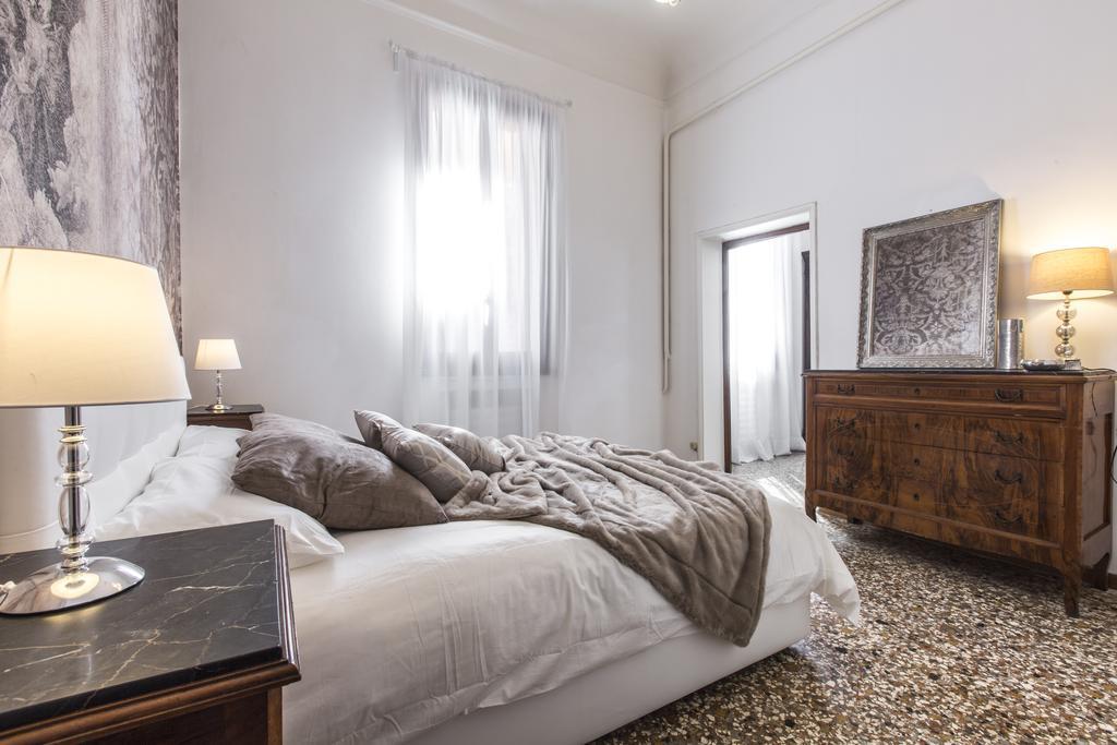 Rialto Design Boutique Apartment R&R Венеция Экстерьер фото